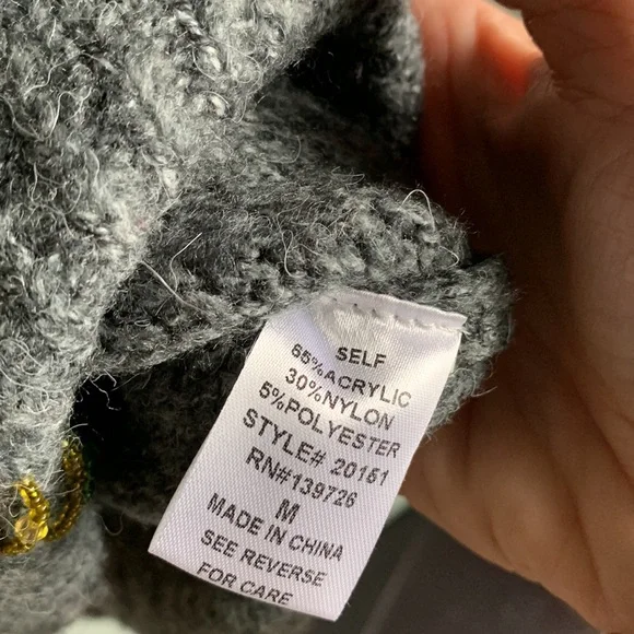 The Laura sweater by Robertson Rodeo - Picture 6 of 7